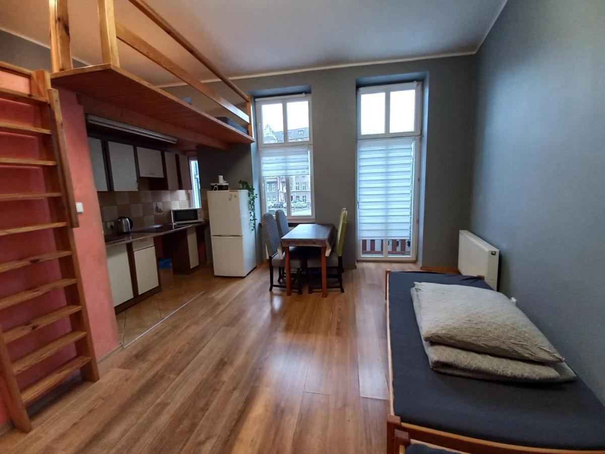 Pokoj Z Aneksem Gdansk Srodmiescie Rooms To Let المظهر الخارجي الصورة